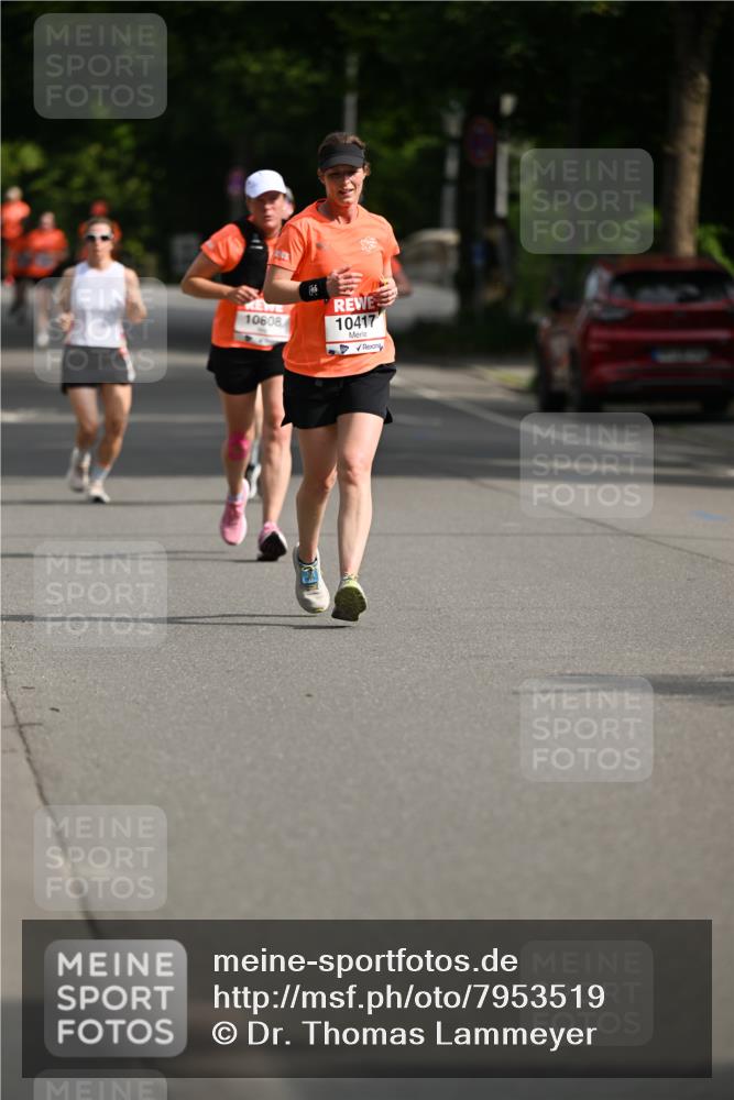 15.06.2025 - REWE Women's Run Dr. Thomas Lammeyer http://msf.ph/oto/7953519 15.06.2025 09:42:46 Laufen 10808, 10417 meine-sportfotos.de