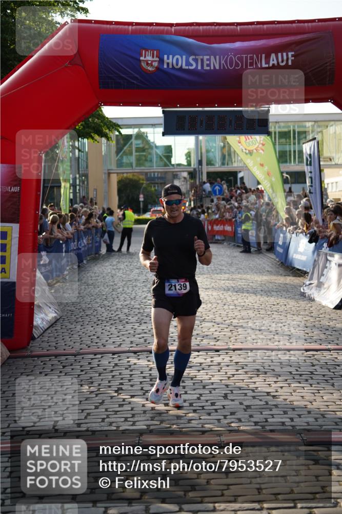 13.06.2025 - Holstenköstenlauf Felixshl http://msf.ph/oto/7953527 13.06.2025 19:43:20 Laufen 2081, 2139 meine-sportfotos.de