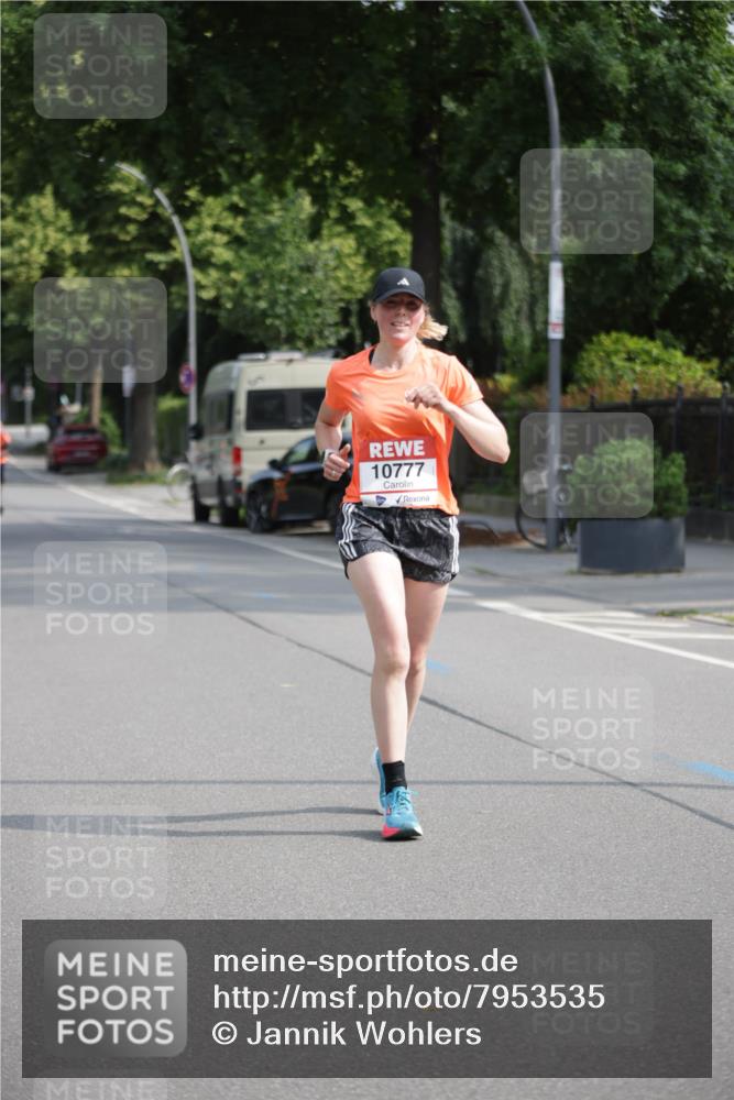 15.06.2025 - REWE Women's Run Jannik Wohlers http://msf.ph/oto/7953535 15.06.2025 08:48:44 Laufen 10777 meine-sportfotos.de
