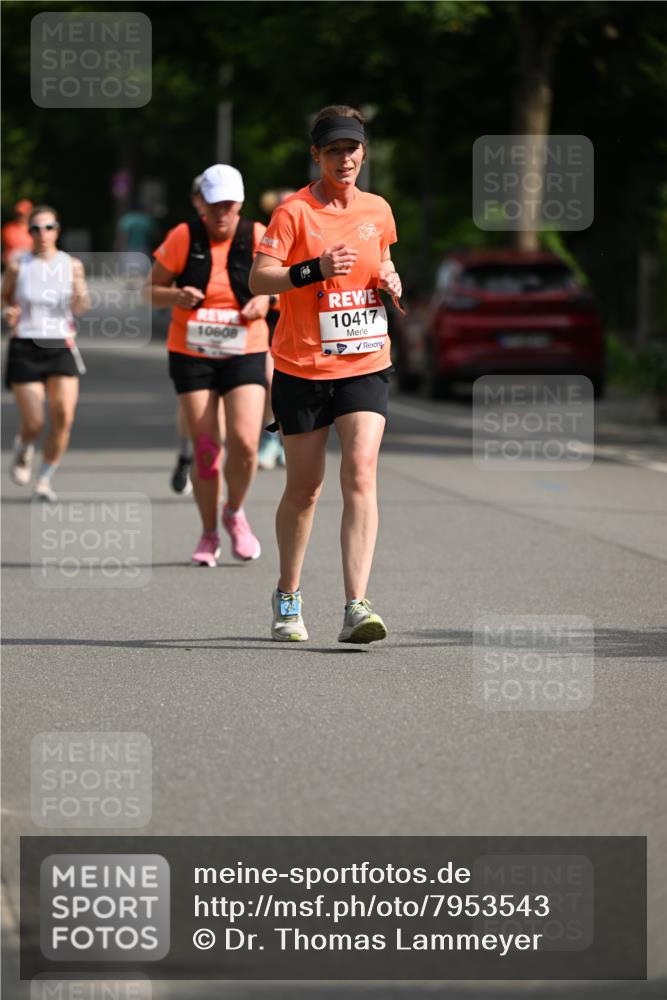 15.06.2025 - REWE Women's Run Dr. Thomas Lammeyer http://msf.ph/oto/7953543 15.06.2025 09:42:48 Laufen 10608, 10417 meine-sportfotos.de