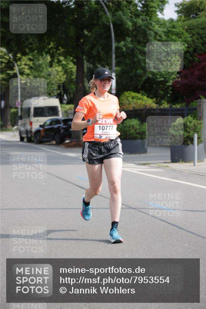 15.06.2025 - REWE Women's Run Jannik Wohlers http://msf.ph/oto/7953554 15.06.2025 08:48:44 Laufen 10777 meine-sportfotos.de