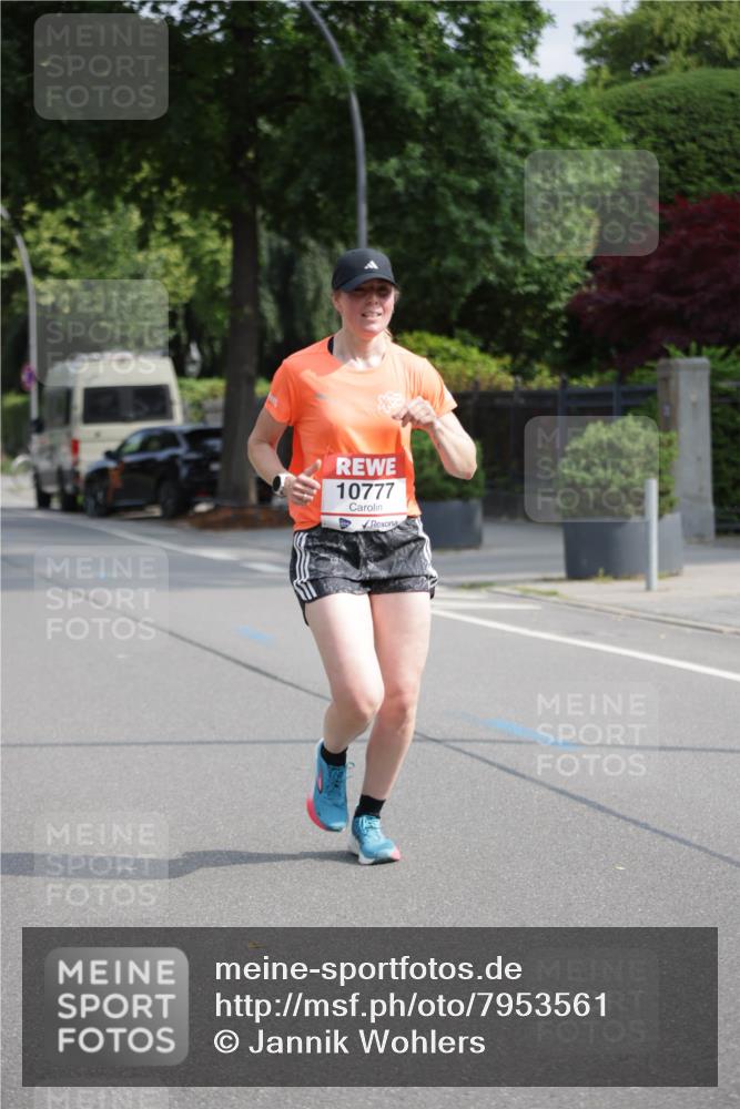 15.06.2025 - REWE Women's Run Jannik Wohlers http://msf.ph/oto/7953561 15.06.2025 08:48:45 Laufen 10777 meine-sportfotos.de