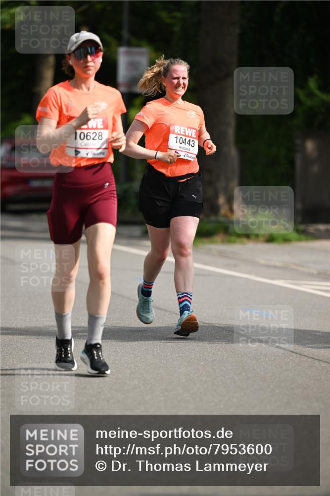 15.06.2025 - REWE Women's Run Dr. Thomas Lammeyer http://msf.ph/oto/7953600 15.06.2025 09:42:53 Laufen 10443, 10628 meine-sportfotos.de