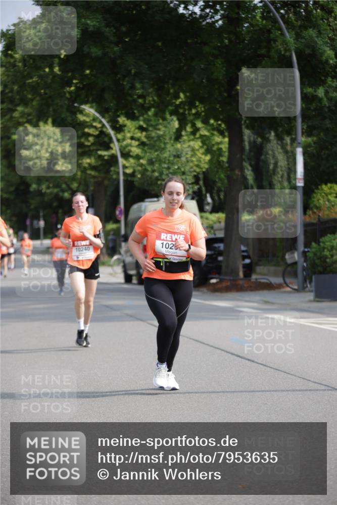 15.06.2025 - REWE Women's Run Jannik Wohlers http://msf.ph/oto/7953635 15.06.2025 08:48:51 Laufen 10240, 102 meine-sportfotos.de