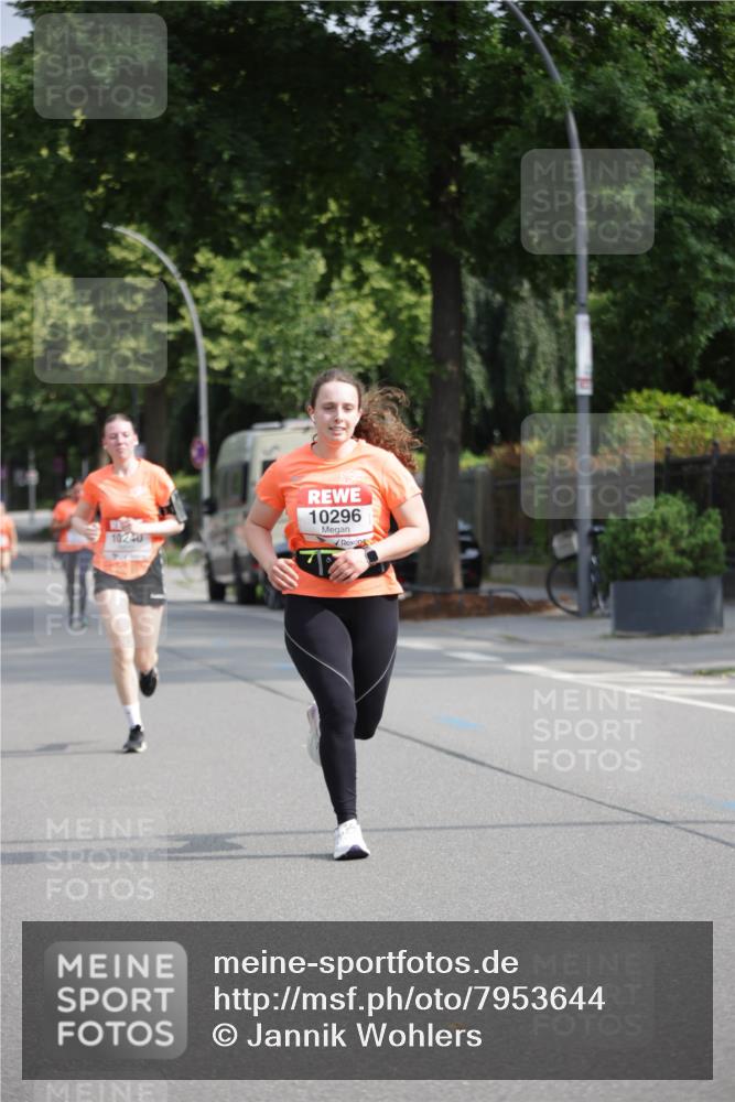 15.06.2025 - REWE Women's Run Jannik Wohlers http://msf.ph/oto/7953644 15.06.2025 08:48:51 Laufen 10296 meine-sportfotos.de
