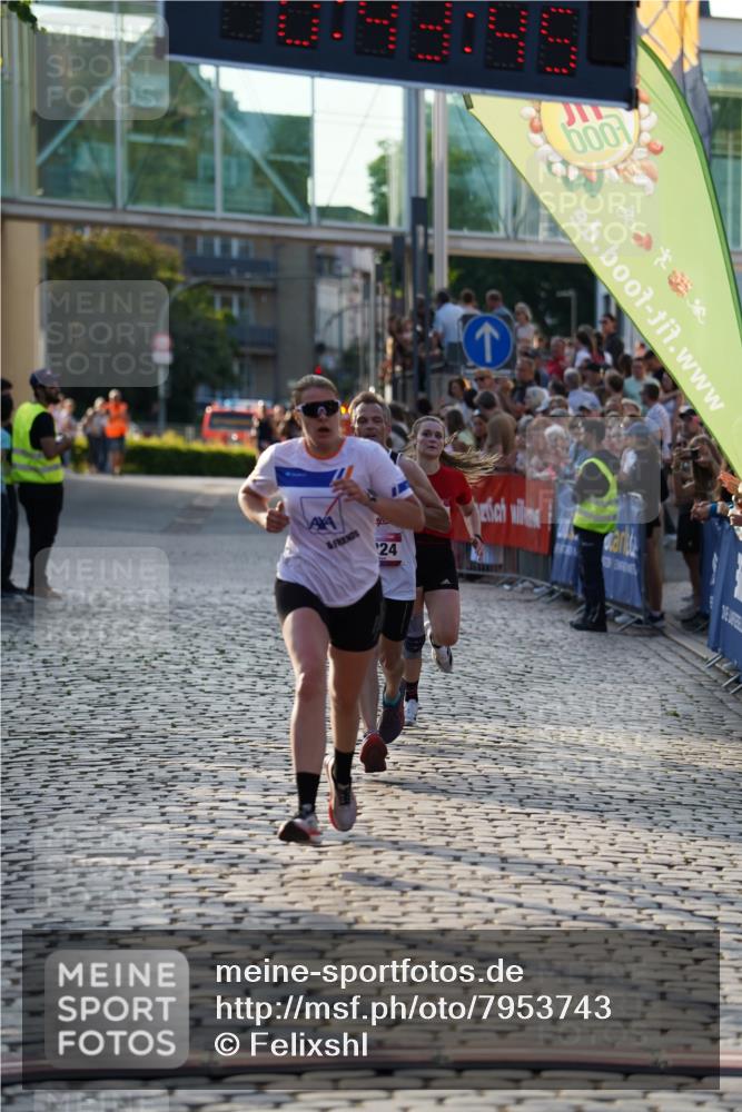 13.06.2025 - Holstenköstenlauf Felixshl http://msf.ph/oto/7953743 13.06.2025 19:43:45 Laufen 2278, 2637, 3073, 3132, 3224, 3781 meine-sportfotos.de