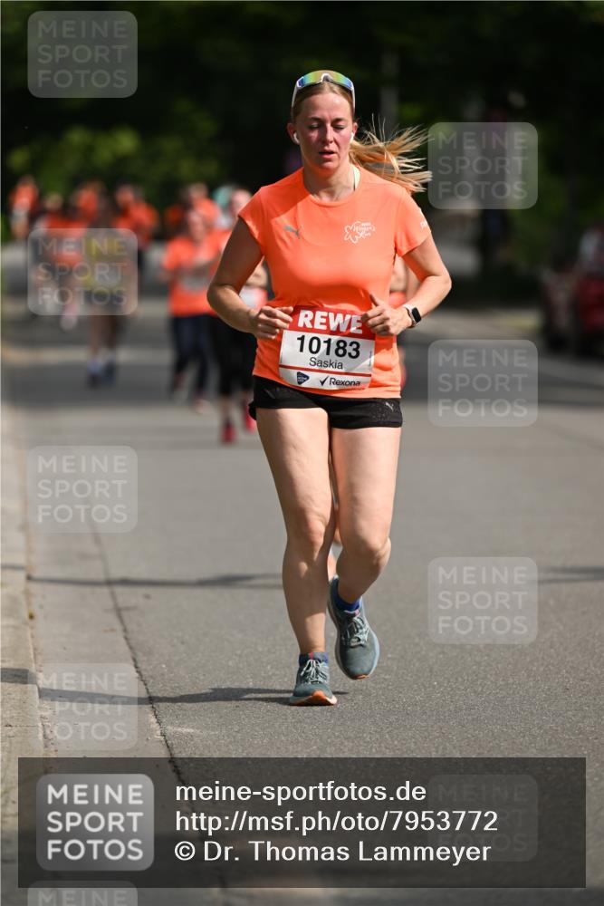 15.06.2025 - REWE Women's Run Dr. Thomas Lammeyer http://msf.ph/oto/7953772 15.06.2025 09:43:14 Laufen 10183 meine-sportfotos.de