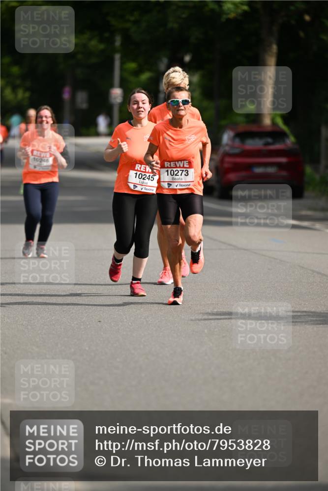 15.06.2025 - REWE Women's Run Dr. Thomas Lammeyer http://msf.ph/oto/7953828 15.06.2025 09:43:18 Laufen 10246, 10245, 10273 meine-sportfotos.de