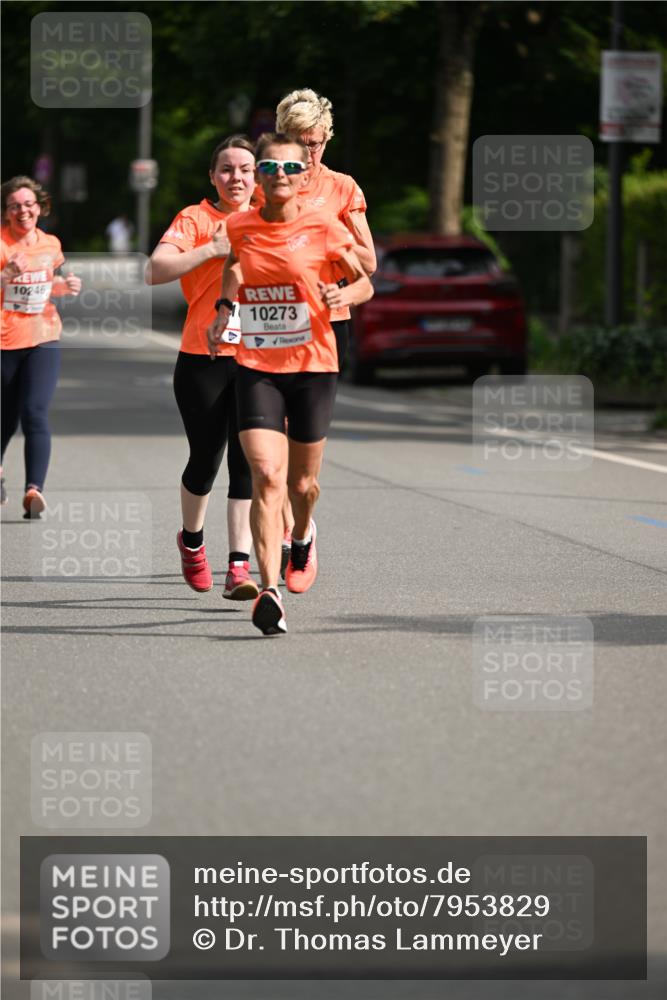 15.06.2025 - REWE Women's Run Dr. Thomas Lammeyer http://msf.ph/oto/7953829 15.06.2025 09:43:18 Laufen 10246, 10273 meine-sportfotos.de