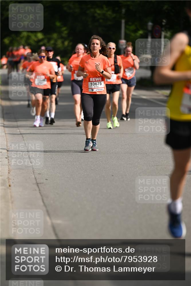 15.06.2025 - REWE Women's Run Dr. Thomas Lammeyer http://msf.ph/oto/7953928 15.06.2025 09:43:26 Laufen 10675 meine-sportfotos.de