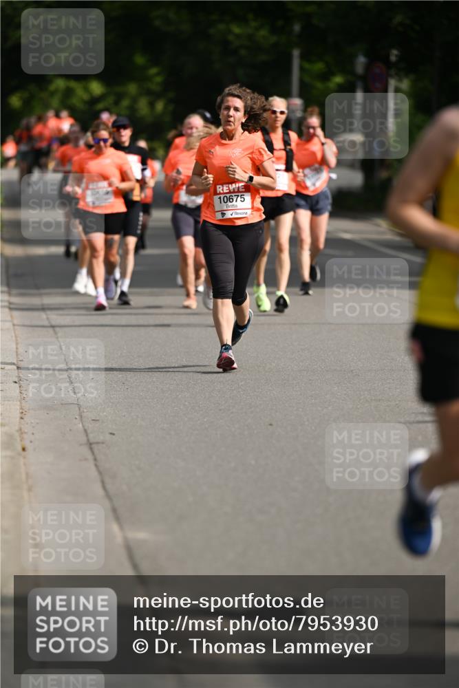 15.06.2025 - REWE Women's Run Dr. Thomas Lammeyer http://msf.ph/oto/7953930 15.06.2025 09:43:26 Laufen 10675 meine-sportfotos.de