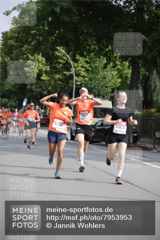 15.06.2025 - REWE Women's Run Jannik Wohlers http://msf.ph/oto/7953953 15.06.2025 08:49:10 Laufen 10775, 10763, 10033, 10525 meine-sportfotos.de