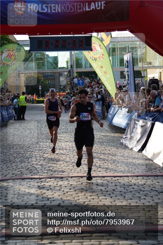 13.06.2025 - Holstenköstenlauf Felixshl http://msf.ph/oto/7953967 13.06.2025 19:44:02 Laufen 2649, 2683, 3134, 3905 meine-sportfotos.de