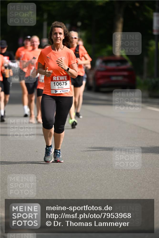 15.06.2025 - REWE Women's Run Dr. Thomas Lammeyer http://msf.ph/oto/7953968 15.06.2025 09:43:28 Laufen 10675 meine-sportfotos.de
