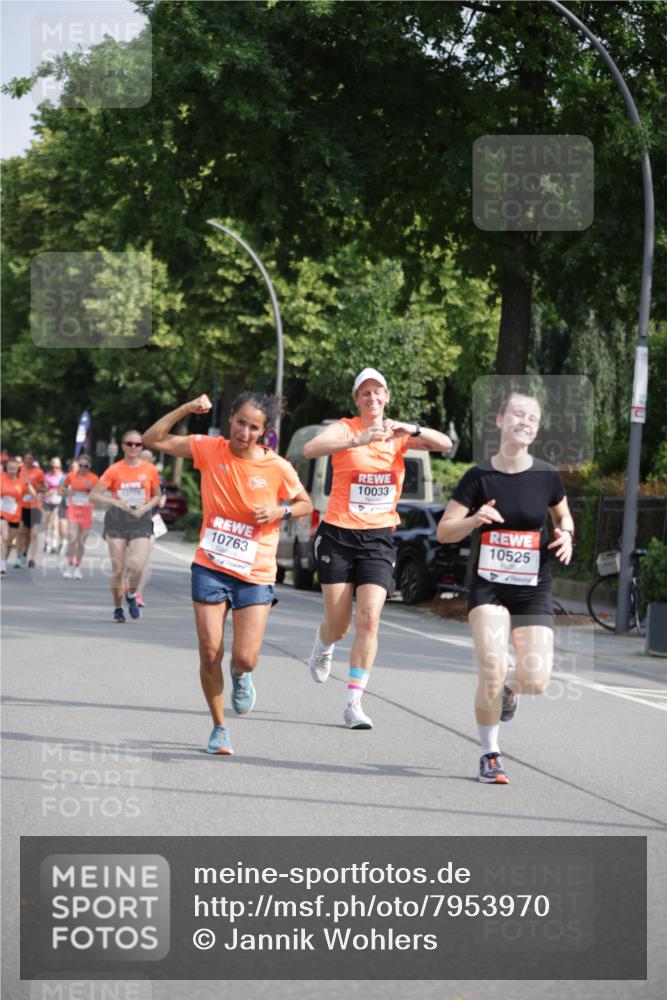 15.06.2025 - REWE Women's Run Jannik Wohlers http://msf.ph/oto/7953970 15.06.2025 08:49:10 Laufen 10763, 10033, 10525 meine-sportfotos.de