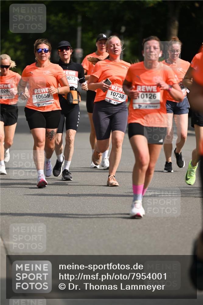 15.06.2025 - REWE Women's Run Dr. Thomas Lammeyer http://msf.ph/oto/7954001 15.06.2025 09:43:31 Laufen 0673, 028, 10659, 10733, 0126 meine-sportfotos.de