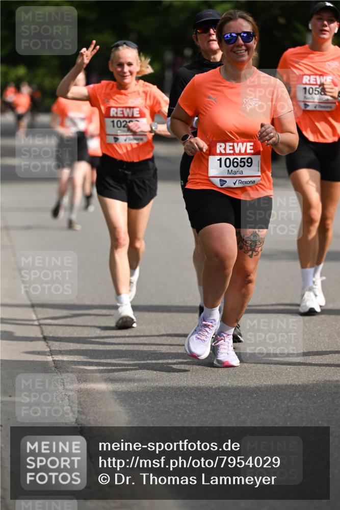 15.06.2025 - REWE Women's Run Dr. Thomas Lammeyer http://msf.ph/oto/7954029 15.06.2025 09:43:34 Laufen 102, 10659, 1058 meine-sportfotos.de