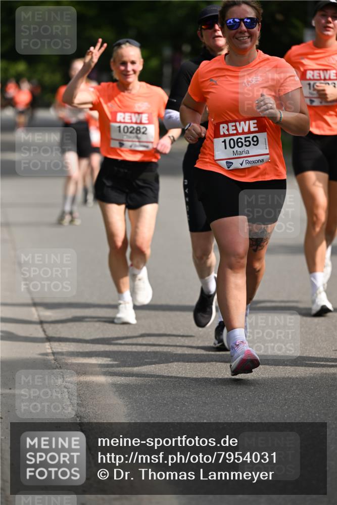 15.06.2025 - REWE Women's Run Dr. Thomas Lammeyer http://msf.ph/oto/7954031 15.06.2025 09:43:34 Laufen 10282, 10659, 153 meine-sportfotos.de