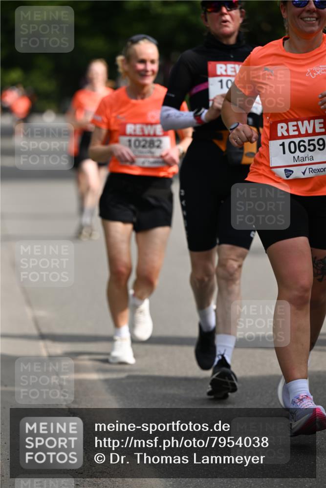 15.06.2025 - REWE Women's Run Dr. Thomas Lammeyer http://msf.ph/oto/7954038 15.06.2025 09:43:35 Laufen 10282, 10, 10659 meine-sportfotos.de