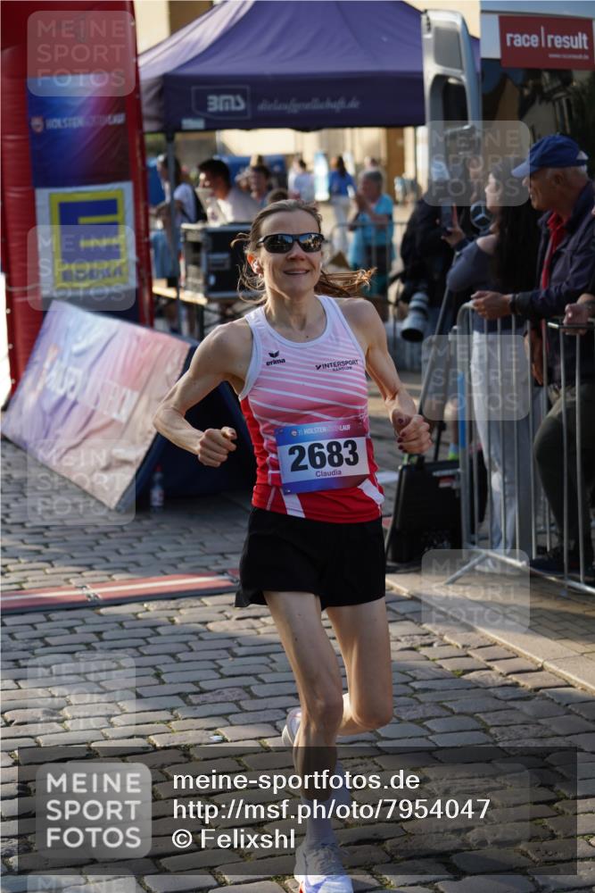 13.06.2025 - Holstenköstenlauf Felixshl http://msf.ph/oto/7954047 13.06.2025 19:44:06 Laufen 2649, 2683, 3134, 3905 meine-sportfotos.de