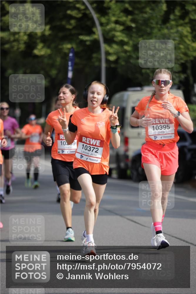 15.06.2025 - REWE Women's Run Jannik Wohlers http://msf.ph/oto/7954072 15.06.2025 08:49:19 Laufen 10, 10372, 10395 meine-sportfotos.de