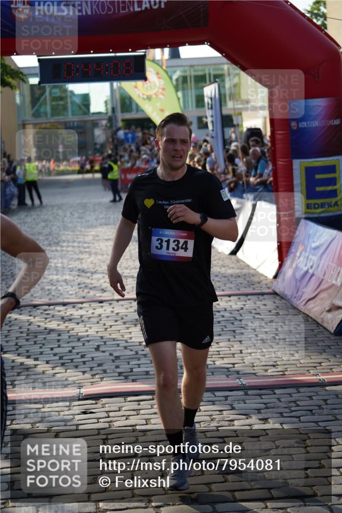 13.06.2025 - Holstenköstenlauf Felixshl http://msf.ph/oto/7954081 13.06.2025 19:44:07 Laufen 2649, 2683, 3134 meine-sportfotos.de