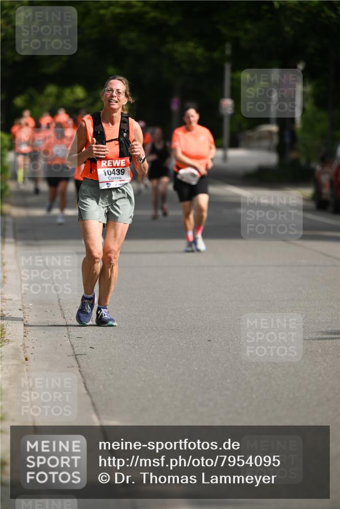 15.06.2025 - REWE Women's Run Dr. Thomas Lammeyer http://msf.ph/oto/7954095 15.06.2025 09:43:48 Laufen 10439 meine-sportfotos.de