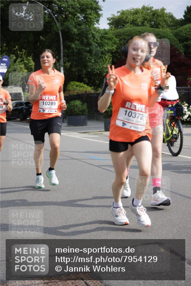 15.06.2025 - REWE Women's Run Jannik Wohlers http://msf.ph/oto/7954129 15.06.2025 08:49:22 Laufen 03, 10289, 10372 meine-sportfotos.de
