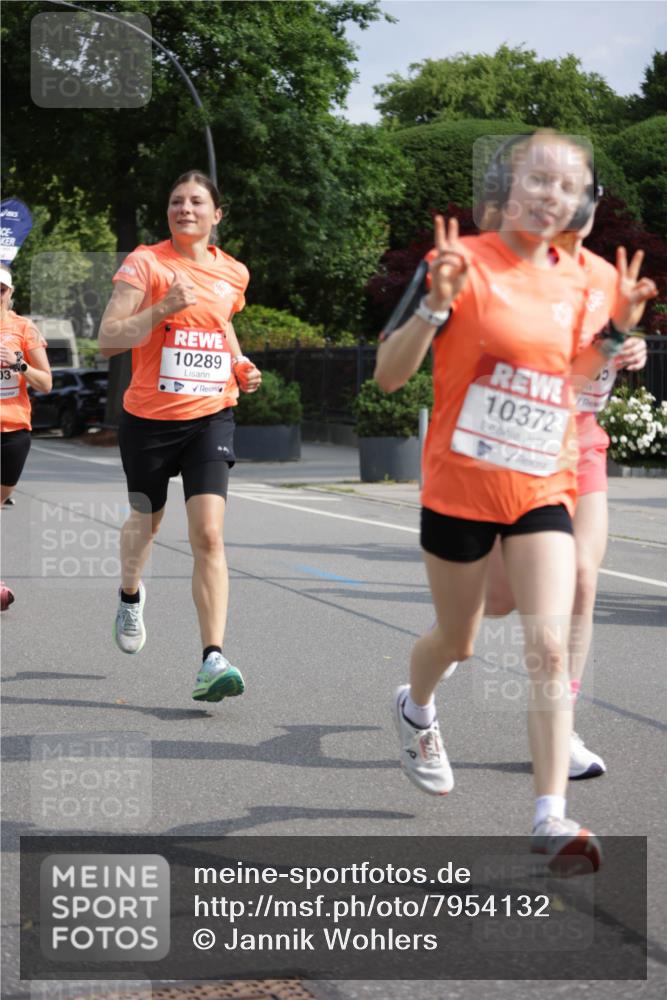 15.06.2025 - REWE Women's Run Jannik Wohlers http://msf.ph/oto/7954132 15.06.2025 08:49:22 Laufen 03, 10289, 10372 meine-sportfotos.de