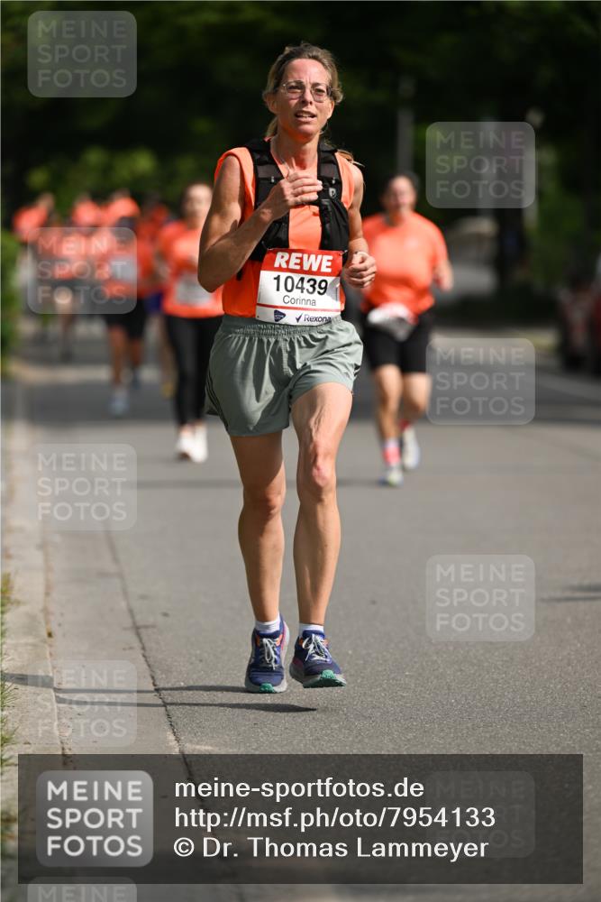 15.06.2025 - REWE Women's Run Dr. Thomas Lammeyer http://msf.ph/oto/7954133 15.06.2025 09:43:49 Laufen 10439 meine-sportfotos.de