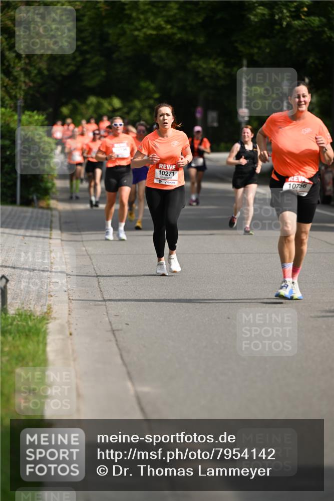 15.06.2025 - REWE Women's Run Dr. Thomas Lammeyer http://msf.ph/oto/7954142 15.06.2025 09:43:52 Laufen 10271, 10756 meine-sportfotos.de