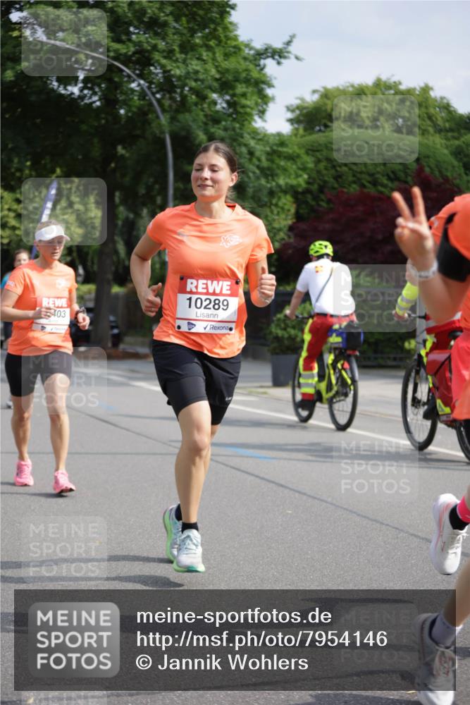 15.06.2025 - REWE Women's Run Jannik Wohlers http://msf.ph/oto/7954146 15.06.2025 08:49:22 Laufen 1403, 10289 meine-sportfotos.de
