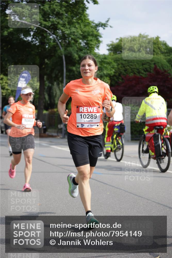 15.06.2025 - REWE Women's Run Jannik Wohlers http://msf.ph/oto/7954149 15.06.2025 08:49:22 Laufen 10403, 10289 meine-sportfotos.de