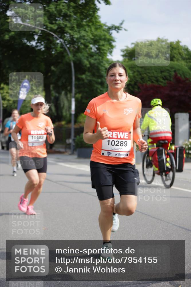 15.06.2025 - REWE Women's Run Jannik Wohlers http://msf.ph/oto/7954155 15.06.2025 08:49:22 Laufen 10403, 10289 meine-sportfotos.de