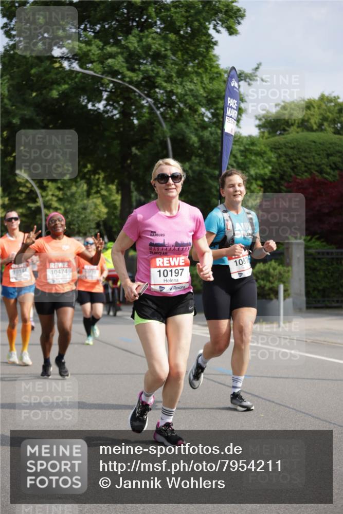 15.06.2025 - REWE Women's Run Jannik Wohlers http://msf.ph/oto/7954211 15.06.2025 08:49:25 Laufen 1014, 10474, 21, 0975, 10197, 1087 meine-sportfotos.de