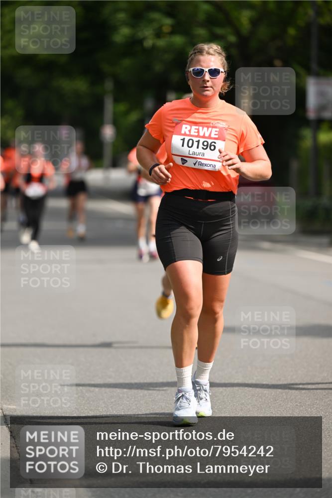 15.06.2025 - REWE Women's Run Dr. Thomas Lammeyer http://msf.ph/oto/7954242 15.06.2025 09:44:00 Laufen 10196 meine-sportfotos.de