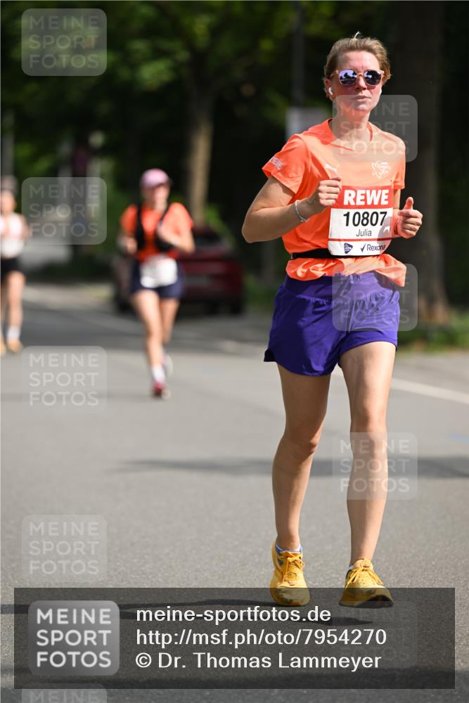 15.06.2025 - REWE Women's Run Dr. Thomas Lammeyer http://msf.ph/oto/7954270 15.06.2025 09:44:02 Laufen 10807 meine-sportfotos.de