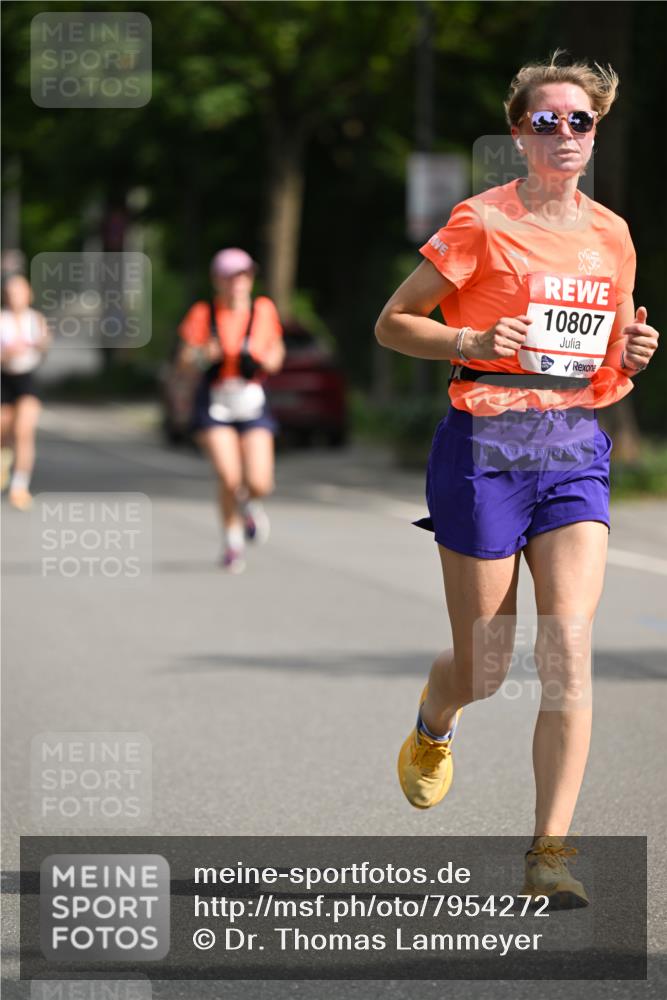 15.06.2025 - REWE Women's Run Dr. Thomas Lammeyer http://msf.ph/oto/7954272 15.06.2025 09:44:02 Laufen 10807 meine-sportfotos.de