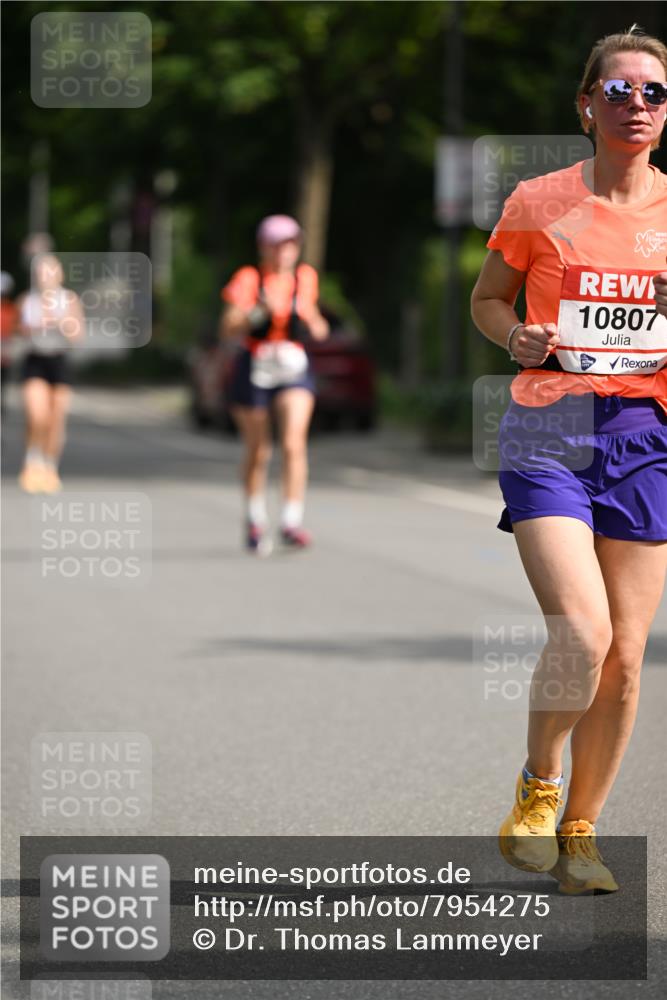 15.06.2025 - REWE Women's Run Dr. Thomas Lammeyer http://msf.ph/oto/7954275 15.06.2025 09:44:02 Laufen 10807 meine-sportfotos.de