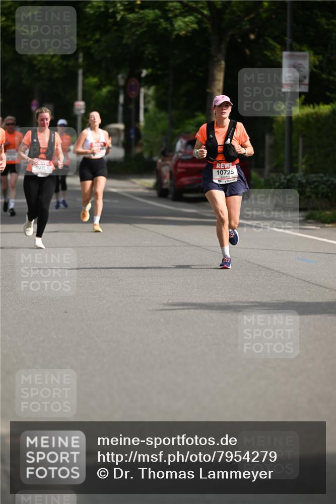 15.06.2025 - REWE Women's Run Dr. Thomas Lammeyer http://msf.ph/oto/7954279 15.06.2025 09:44:03 Laufen 10725 meine-sportfotos.de