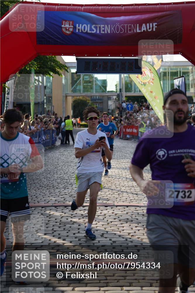 13.06.2025 - Holstenköstenlauf Felixshl http://msf.ph/oto/7954334 13.06.2025 19:44:28 Laufen 2530, 2681, 2732, 2966, 3656, 3658, 4000 meine-sportfotos.de