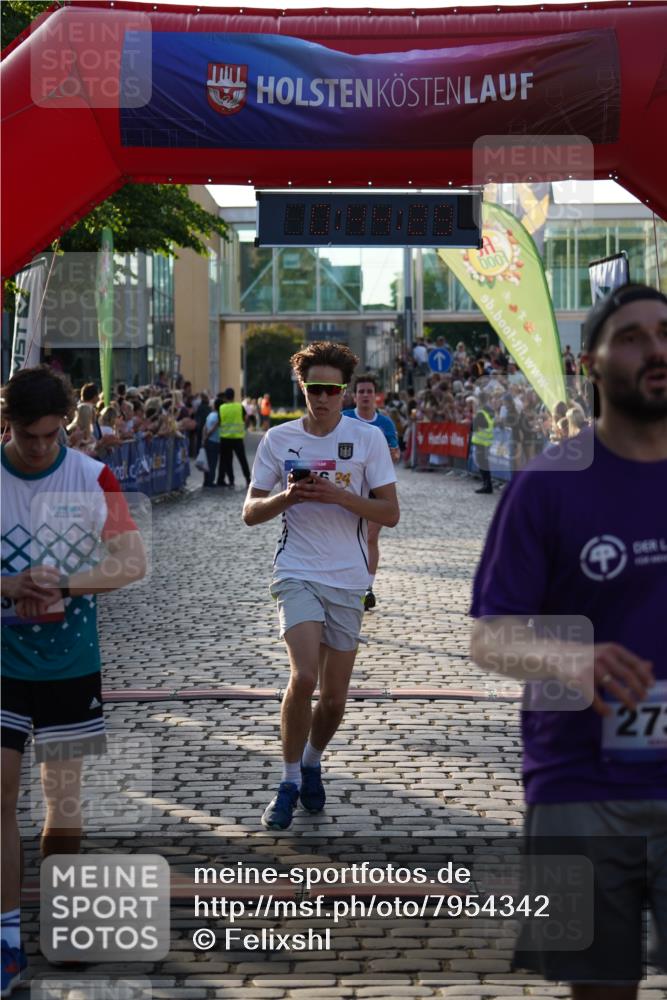 13.06.2025 - Holstenköstenlauf Felixshl http://msf.ph/oto/7954342 13.06.2025 19:44:28 Laufen 2530, 2681, 2732, 2966, 3656, 3658, 4000 meine-sportfotos.de