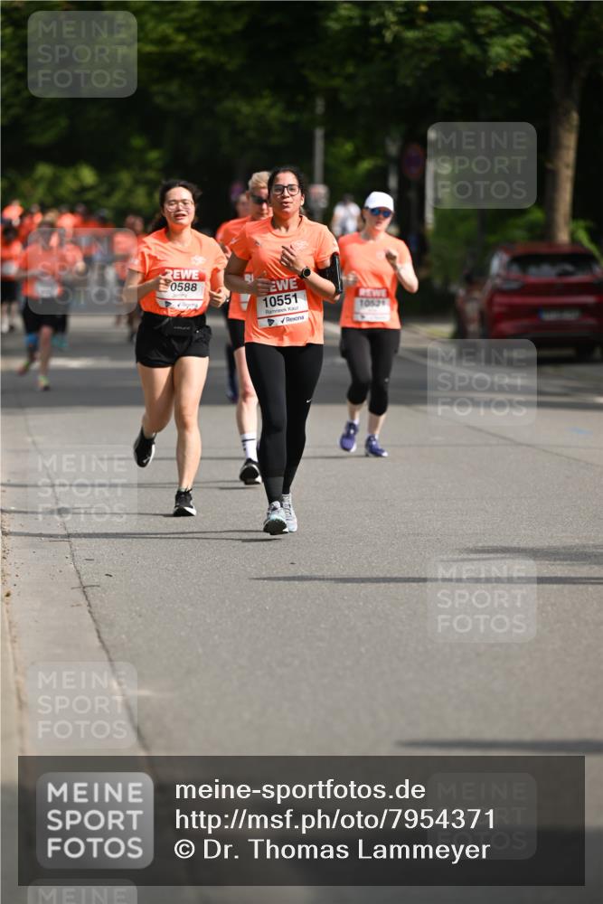 15.06.2025 - REWE Women's Run Dr. Thomas Lammeyer http://msf.ph/oto/7954371 15.06.2025 09:44:09 Laufen 0588, 10551, 10521 meine-sportfotos.de