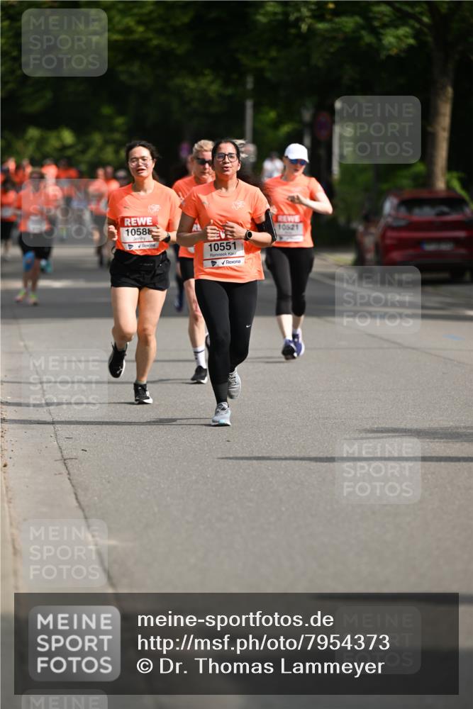 15.06.2025 - REWE Women's Run Dr. Thomas Lammeyer http://msf.ph/oto/7954373 15.06.2025 09:44:09 Laufen 10588, 10551, 10521 meine-sportfotos.de