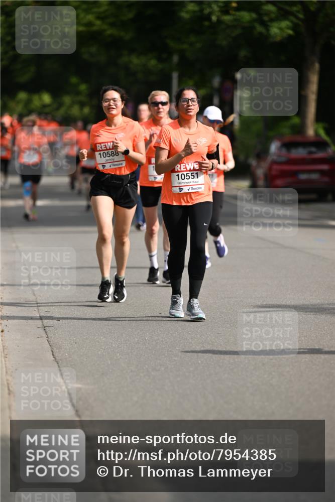 15.06.2025 - REWE Women's Run Dr. Thomas Lammeyer http://msf.ph/oto/7954385 15.06.2025 09:44:10 Laufen 3, 10588, 10551 meine-sportfotos.de