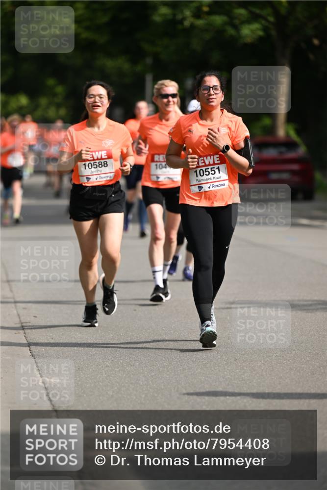 15.06.2025 - REWE Women's Run Dr. Thomas Lammeyer http://msf.ph/oto/7954408 15.06.2025 09:44:11 Laufen 10588, 104, 10551 meine-sportfotos.de