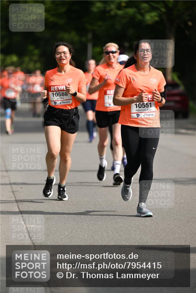 15.06.2025 - REWE Women's Run Dr. Thomas Lammeyer http://msf.ph/oto/7954415 15.06.2025 09:44:12 Laufen 10588, 10, 10551 meine-sportfotos.de