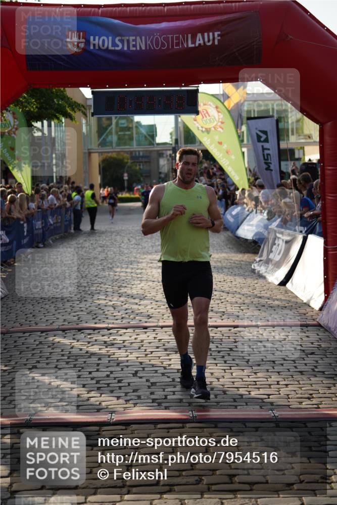 13.06.2025 - Holstenköstenlauf Felixshl http://msf.ph/oto/7954516 13.06.2025 19:44:47 Laufen 2625, 3233, 3641 meine-sportfotos.de