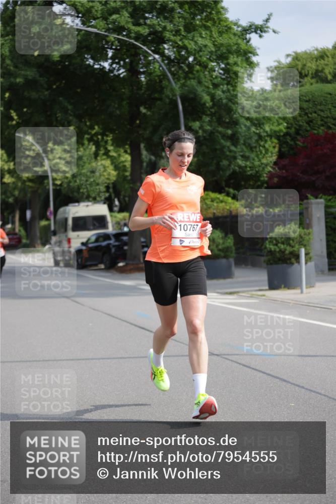 15.06.2025 - REWE Women's Run Jannik Wohlers http://msf.ph/oto/7954555 15.06.2025 08:49:45 Laufen 10767 meine-sportfotos.de