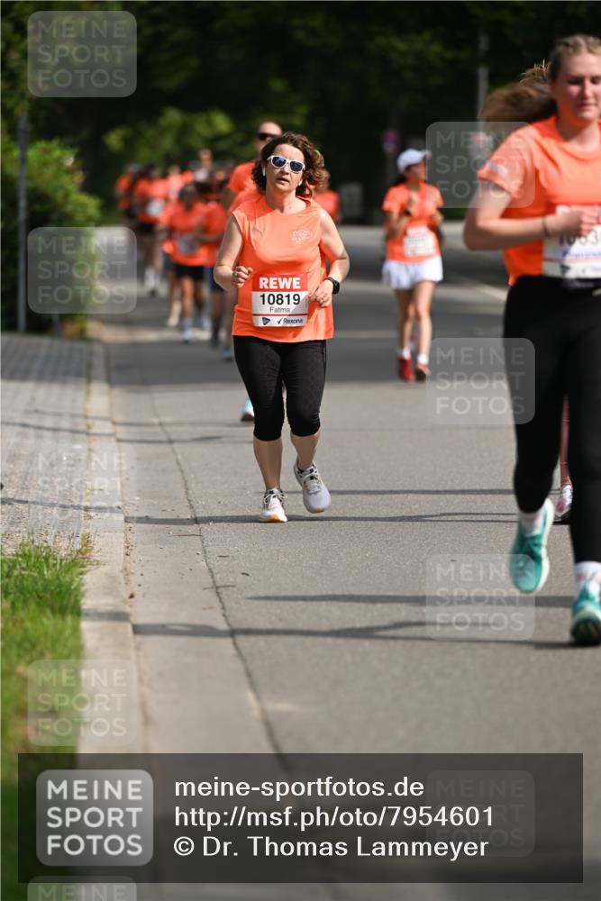 15.06.2025 - REWE Women's Run Dr. Thomas Lammeyer http://msf.ph/oto/7954601 15.06.2025 09:44:26 Laufen 10819 meine-sportfotos.de